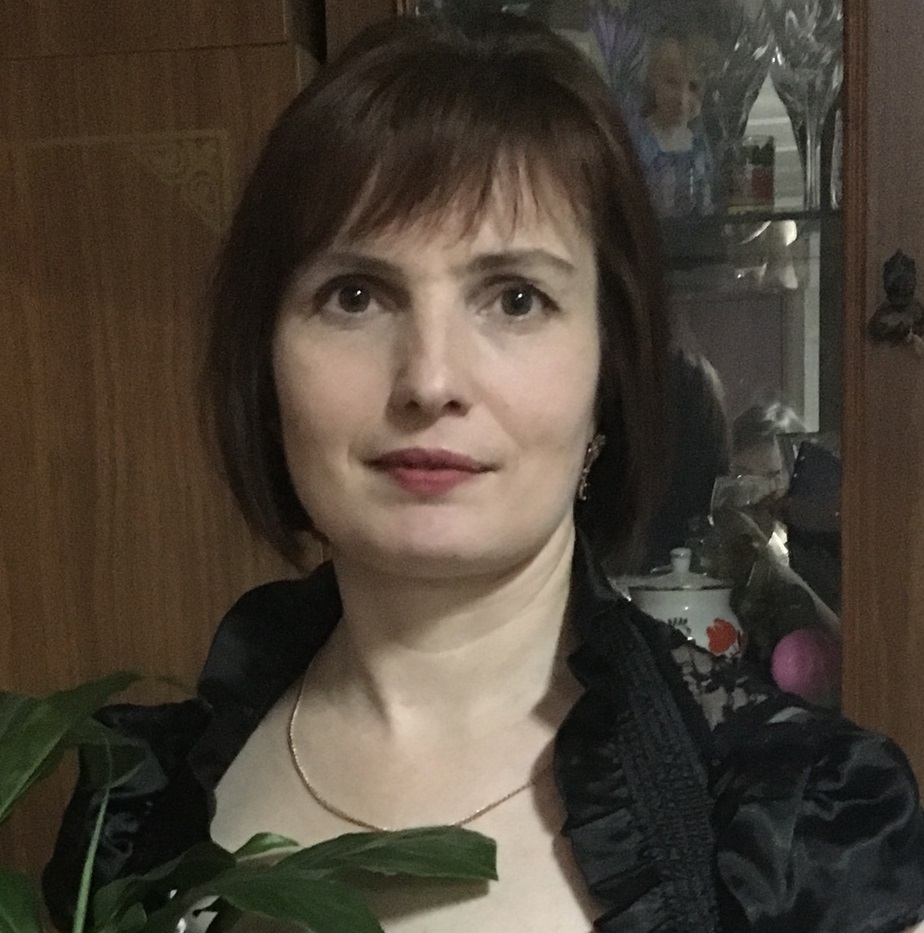 Попова Наталья Сергеевна.